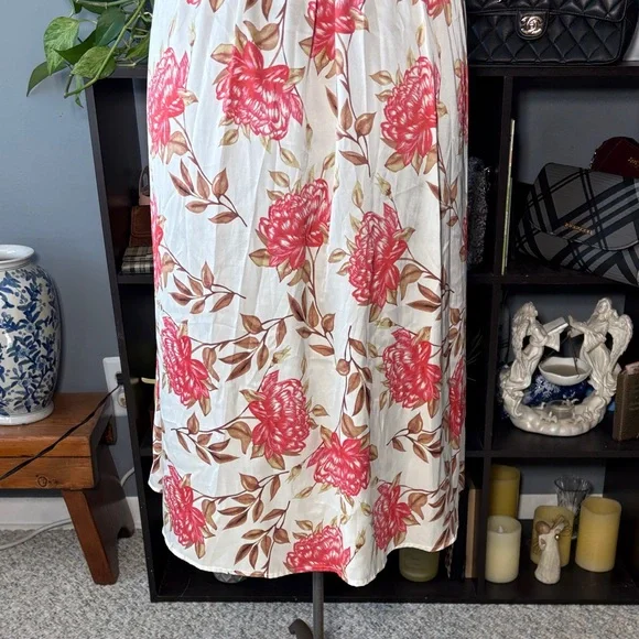 Floral Tie-Front Midi Dress in Cream and Coral - Picture 4 of 7